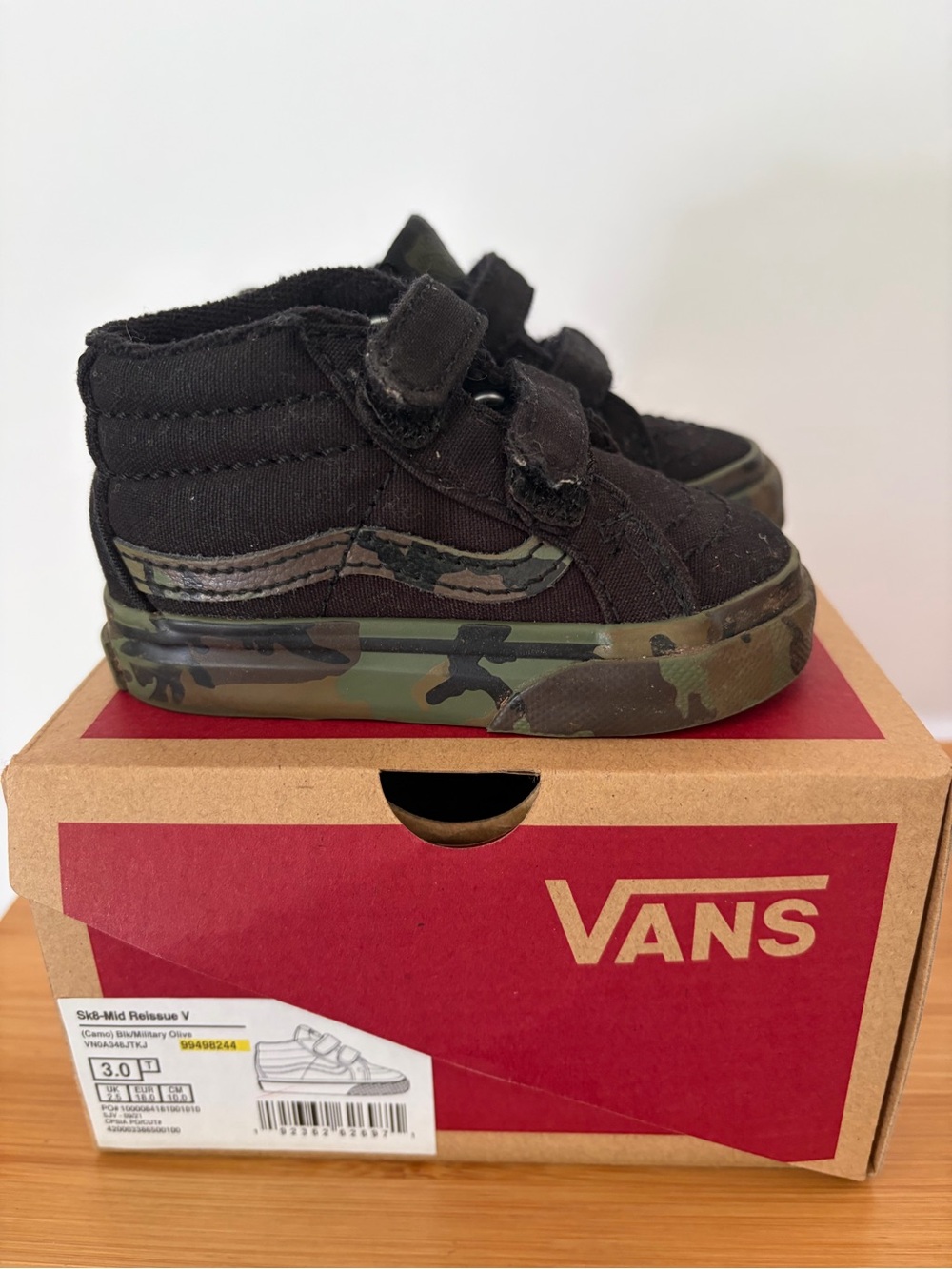 Vans Kids' 3T Sk9-Mid Reissue V  Camo Black / Military Olive Sneakers w Velcro